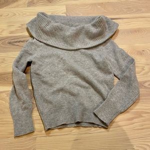 Uniqlo Grey Sweater Size XS